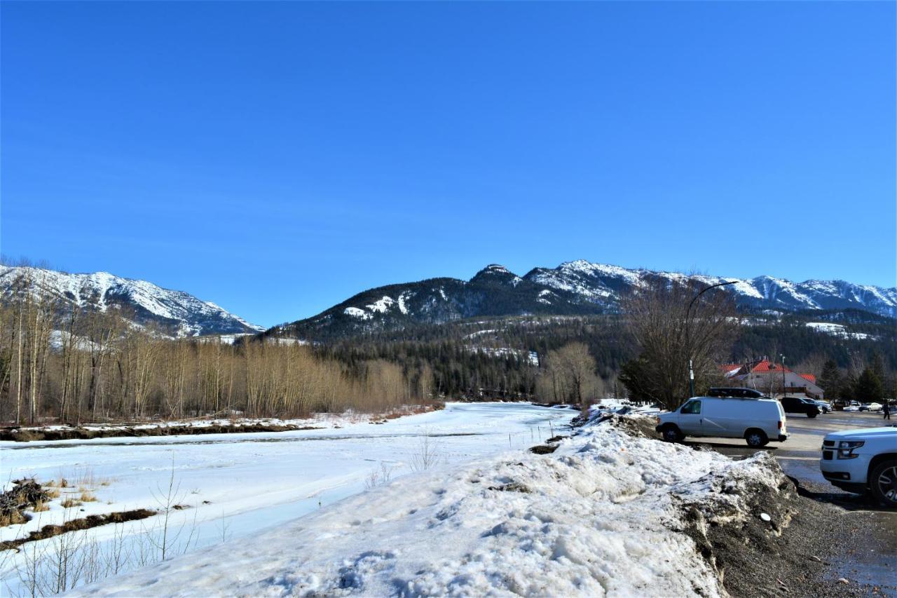 Fernie Stanford Resort Extérieur photo