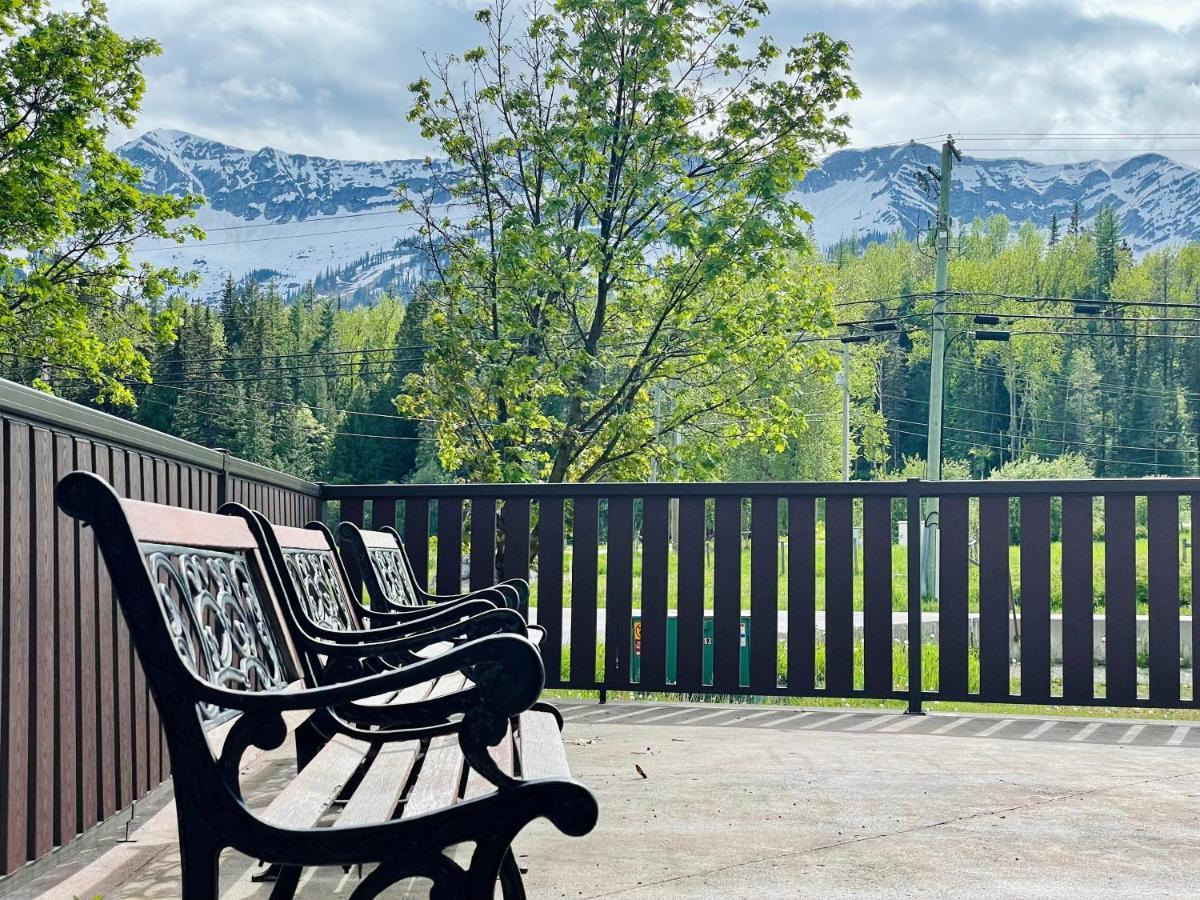 Fernie Stanford Resort Extérieur photo