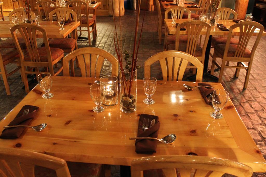 Fernie Stanford Resort Extérieur photo