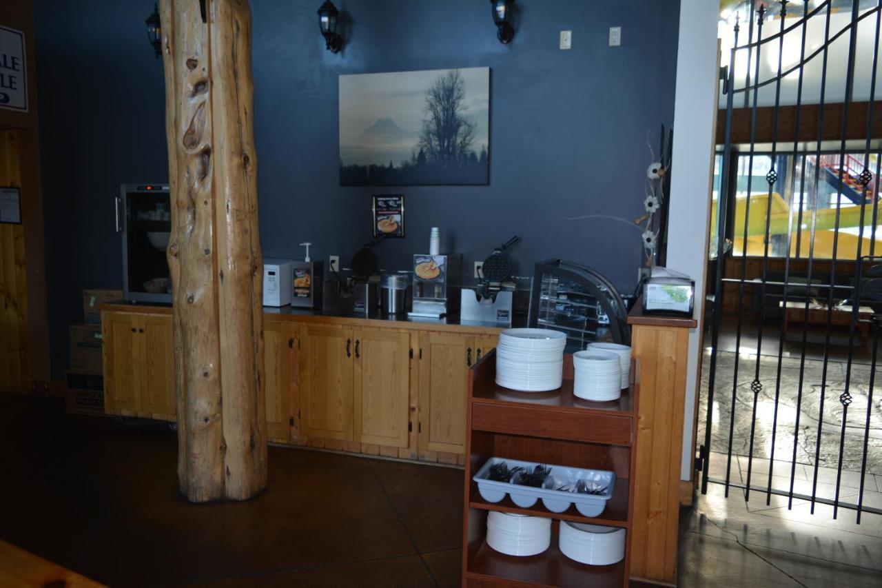 Fernie Stanford Resort Extérieur photo